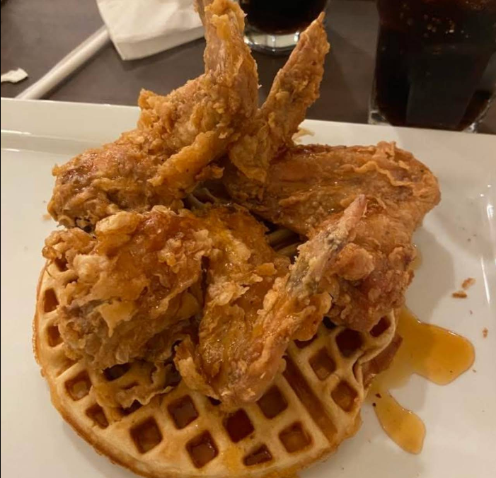 Chicken wings & waffle