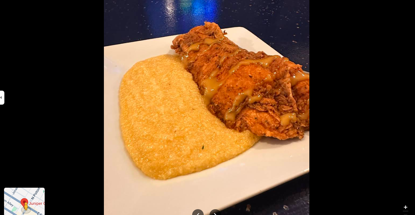 Chicken with grits & gravy